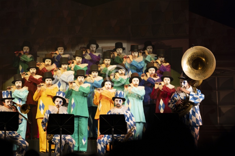 GLAIBASLER CHARIVARI 2026