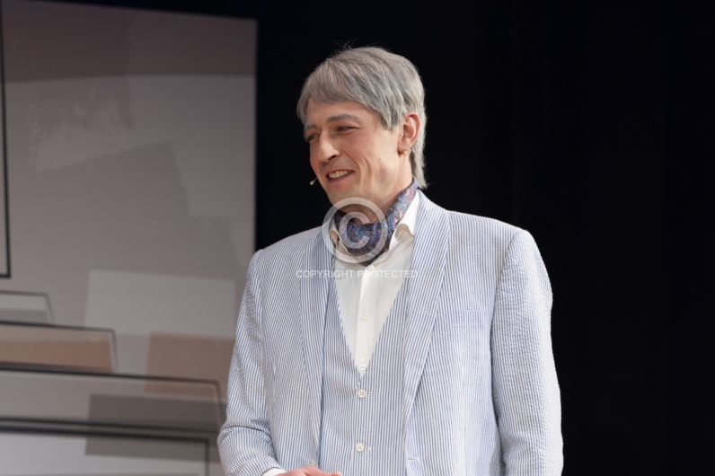 GLAIBASLER CHARIVARI 2026