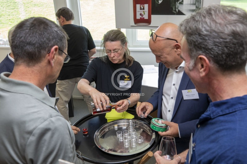 30 Jahre Schaer Pharma