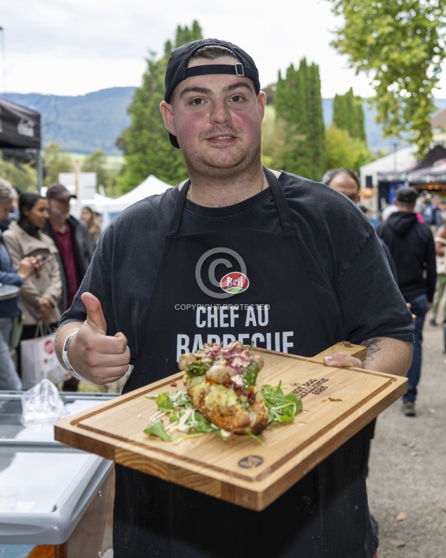 Bell Hot Dog Challenge 2025