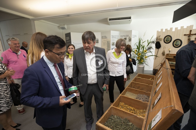 30 Jahre Schaer Pharma